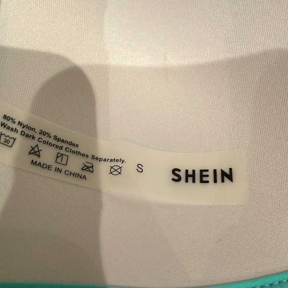 Brand new Swimming suit - Picture 5 of 5